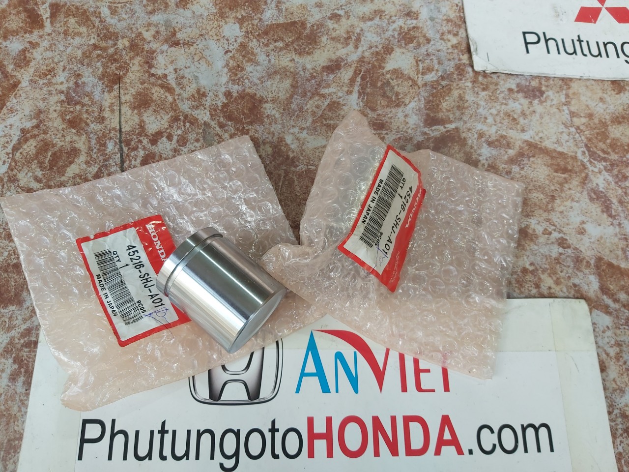 Piston phanh trước xe Honda CRV